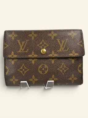 Louis Vuitton Monogram Snap Compact Wallet - Brown/Gold